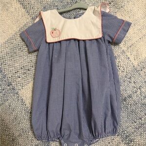 Lullaby set apple bubble